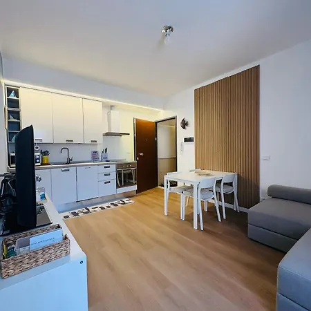 Apartmán In The Center Of Varazze, 2 Minutes From The Sea *