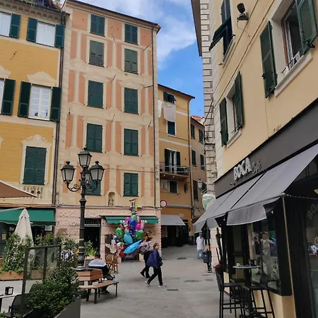 In The Center Of Varazze, 2 Minutes From The Sea Apartmán