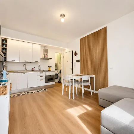 In The Center Of Varazze, 2 Minutes From The Sea Apartmán *