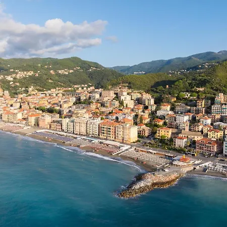 Apartmán In The Center Of Varazze, 2 Minutes From The Sea