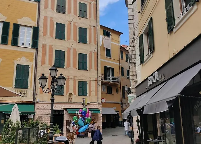 In The Center Of Varazze, 2 Minutes From The Sea Apartmán